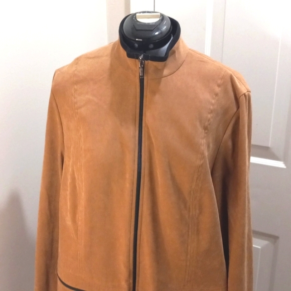 J M Collection Ultra Suede Tan Jacket Size 14 - Picture 2 of 5
